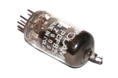 PCF82 / 9U8A / 9EA8 / 9U8 POLAM tube