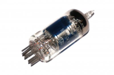EF91 / 6F12 / 8D3 / 6AM6 / CV138 Mullard tube